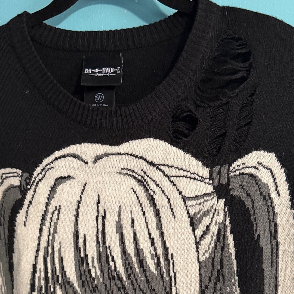 Hot Topic: Death Note Misa Distressed Knit Sweater Anime - Picture 4 of 6